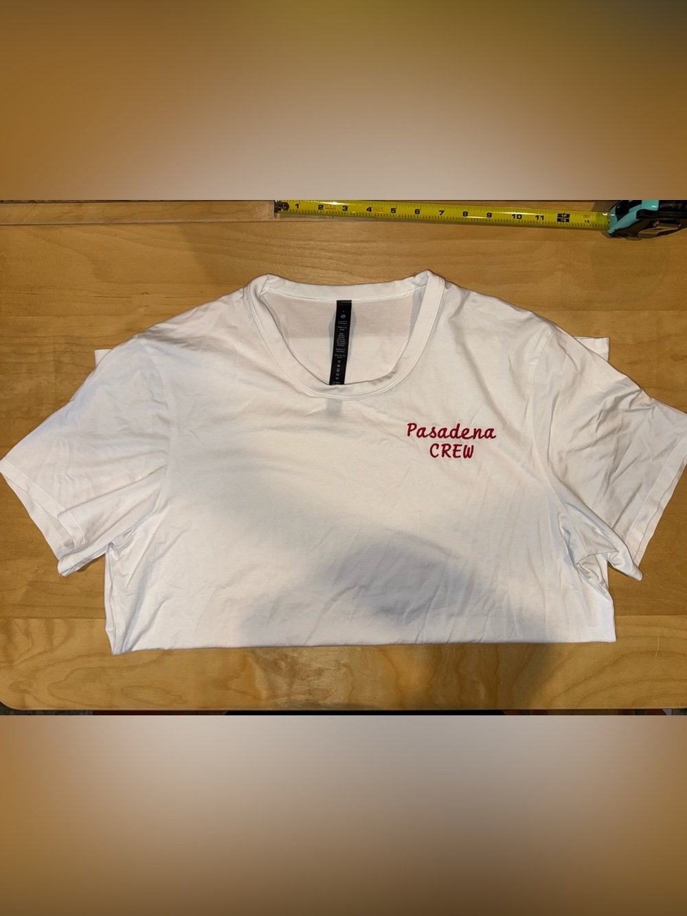 lululemon athletica 'Pasadena CREW' White & Red Fundamental T-Shirt *flawed*